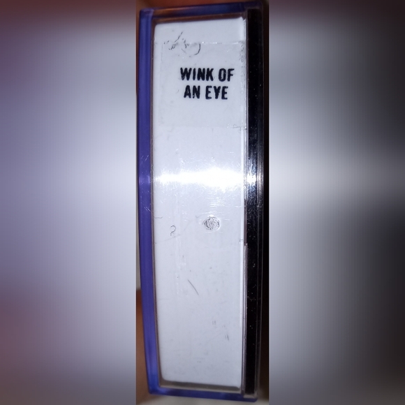 MAC EyeLash False WINK OF AN EYE Blue/Black Star Trek - Picture 4 of 4